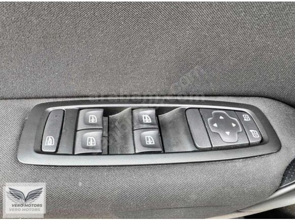 VERO MOTORS 2017 RENAULT MEGANE 1.5 DCİ JOY 151.000 KM