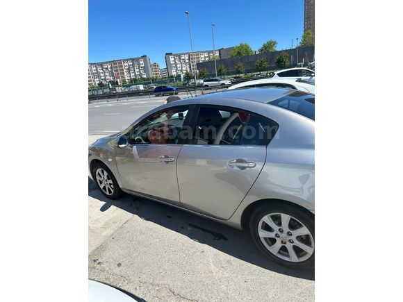 Sahibinden Mazda 3 1.6 Impressive 2010 Model