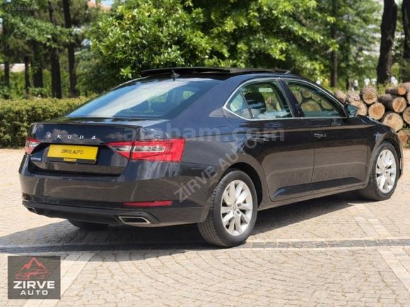 CAM TAVANLI/BAKIMLI/OTOMATİK/DÜŞÜK/KM/2 PARÇA BOYALI