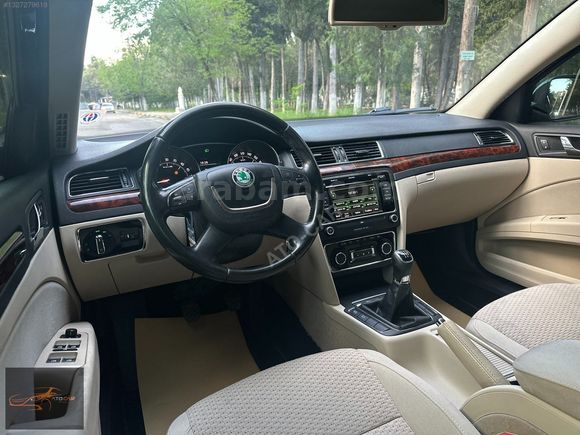 ATO-CAR'DAN 2013 SKODA SUPERB 1.6TDİ 105HP ELEGANCE MANUEL