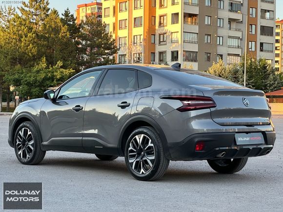 DOLUNAY MOTORS BOYASIZ CİTREÖN C4X 1.2 PURETECH MAX EAT8 9.000KM