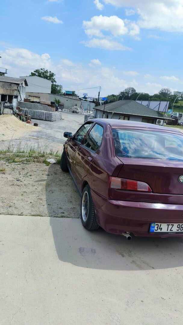 Sahibinden Alfa Romeo 146 1.4 TS 1999 Model Tekirdağ 268.000 km Kırmızı 7