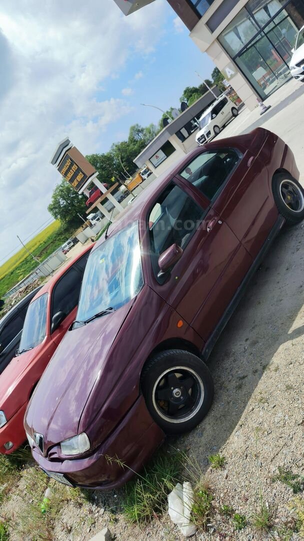 Sahibinden Alfa Romeo 146 1.4 TS 1999 Model Tekirdağ 268.000 km Kırmızı 5