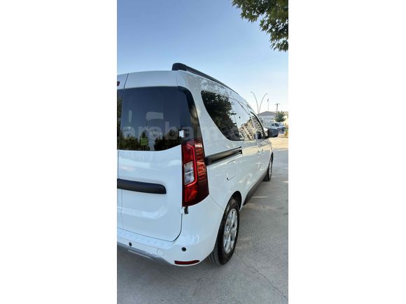 Sahibinden Renault Express Combi 1.5 BlueDCI Touch 2023 Model 