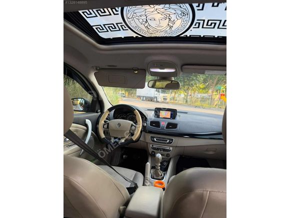 MEGAN3 1.5 DCİ 110 HP SANRUFF TOM EKRAN