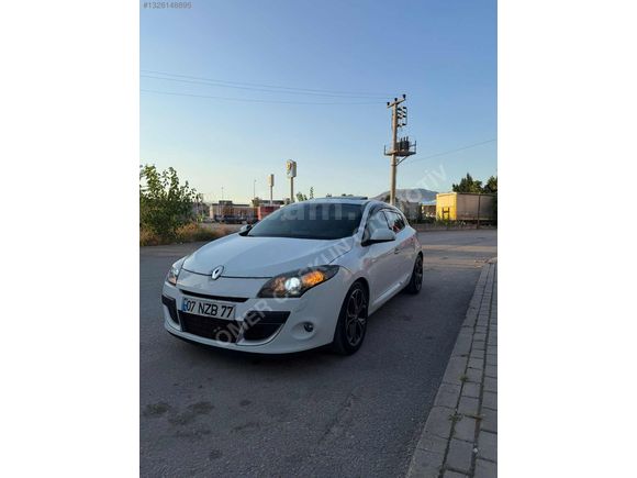 MEGAN3 1.5 DCİ 110 HP SANRUFF TOM EKRAN