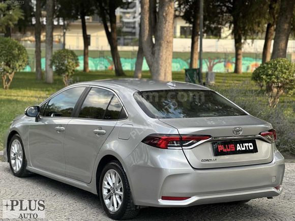 PLUS AUTO'DAN TOYOTA COROLLA 1.5 DREAM %20 FATURALI