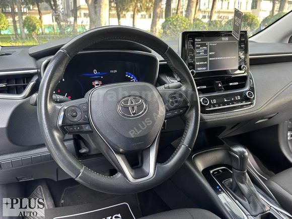PLUS AUTO'DAN TOYOTA COROLLA 1.5 DREAM %20 FATURALI