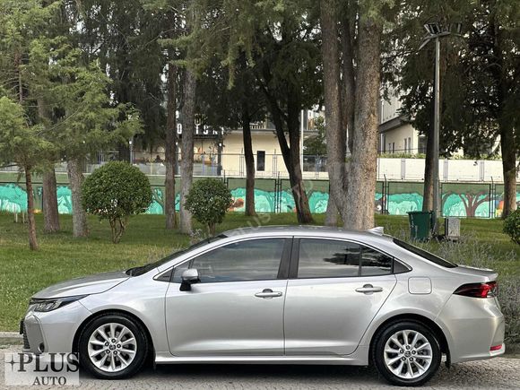 PLUS AUTO'DAN TOYOTA COROLLA 1.5 DREAM %20 FATURALI