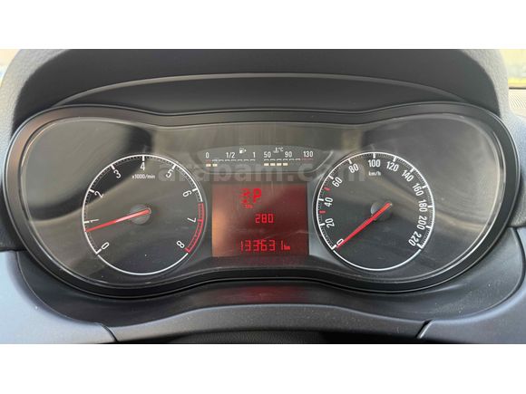 1.4 OTOMATİK 2016 CORSA