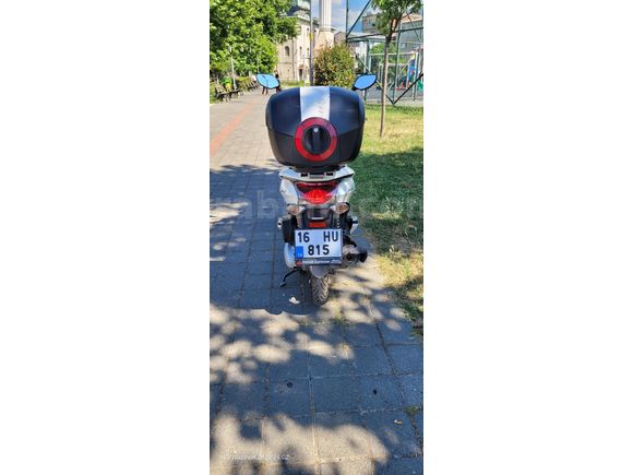 Honda Pcx 125  42100 kl