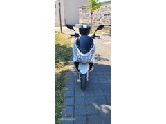 Honda Pcx 125  42100 kl