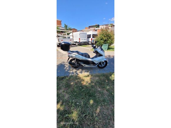 Honda Pcx 125  42100 kl