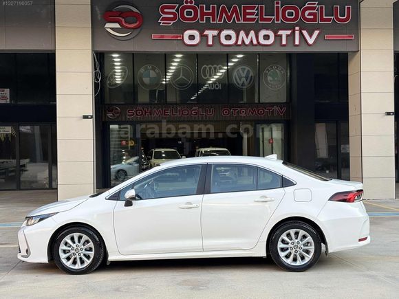 COROLLA 1.5 DREAM 2022 MODEL 183.000 KM ÇİZİKSİZ EMSALSİZ