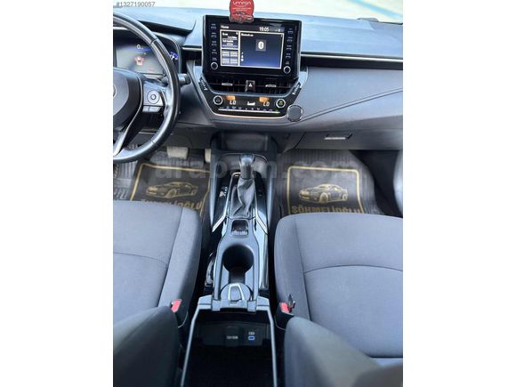 COROLLA 1.5 DREAM 2022 MODEL 183.000 KM ÇİZİKSİZ EMSALSİZ