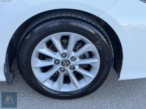 KARABULUT'TAN COROLLA 1.5 DREAM OTOMATİK %20 KDV SERVİS BAKIMLI