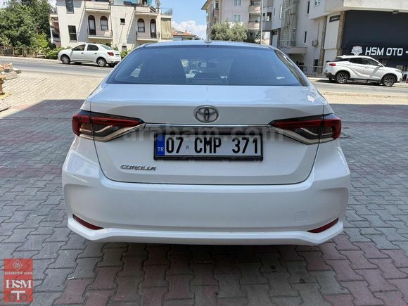 ORJİNAL Corolla 1.5 Dream Multidrive 2022Model