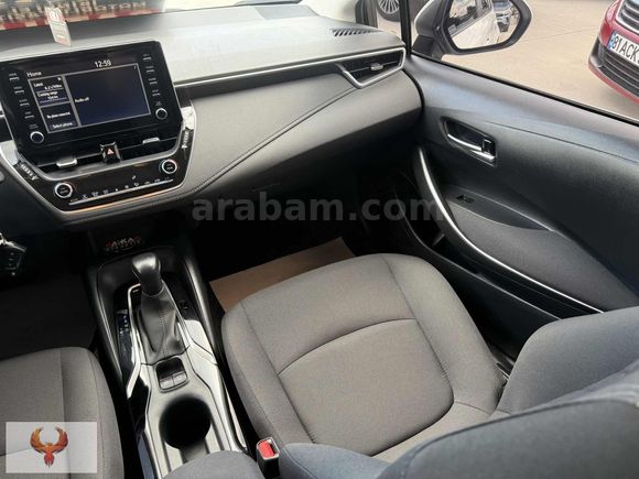 2022-COROLLA-1.5 DREAM-46'BİN KMDE-%20 FATURALI