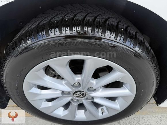 2022-COROLLA-1.5 DREAM-46'BİN KMDE-%20 FATURALI