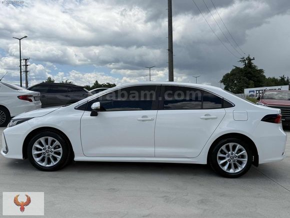 2022-COROLLA-1.5 DREAM-46'BİN KMDE-%20 FATURALI