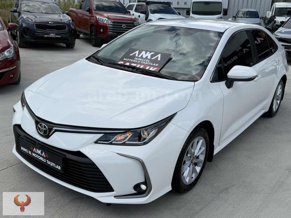 2022-COROLLA-1.5 DREAM-46'BİN KMDE-%20 FATURALI