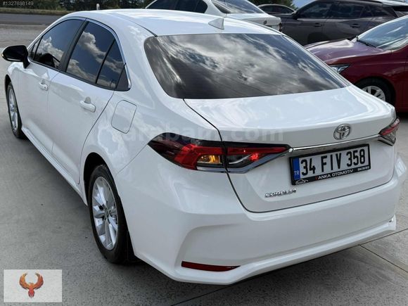 2022-COROLLA-1.5 DREAM-46'BİN KMDE-%20 FATURALI