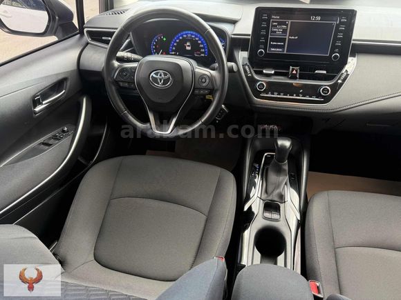 2022-COROLLA-1.5 DREAM-46'BİN KMDE-%20 FATURALI