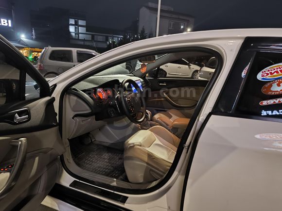 Sahibinden Citroen C5 1.6 e-HDi Confort 2011 Model
