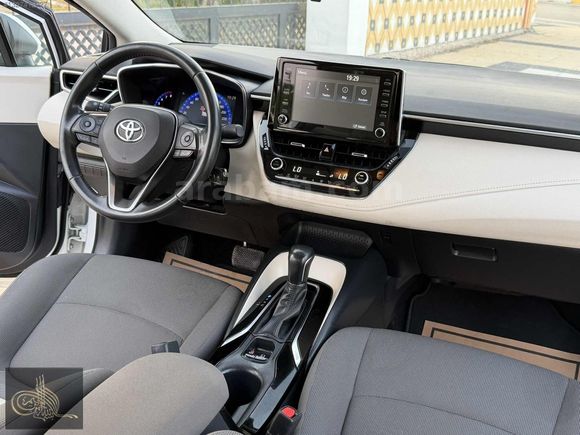 2022/BOYASIZ/ÇİZİKSİZ/1.5/DREAM/MULTİDRİVE/92.000KM/COROLLA