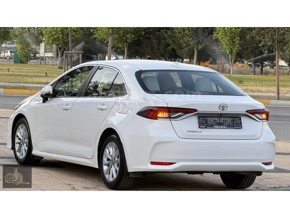 2022/BOYASIZ/ÇİZİKSİZ/1.5/DREAM/MULTİDRİVE/92.000KM/COROLLA