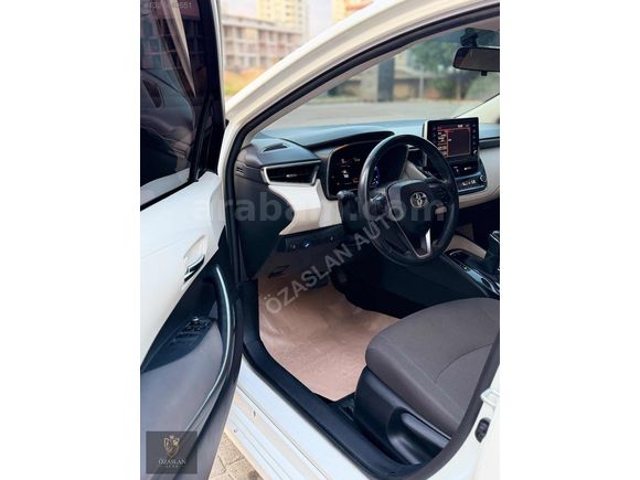 İLK SAHİP-BOYASIZ-2021-COROLLA-85 BİN KMDE-LPGLİ-İÇ ÇİFT RENK