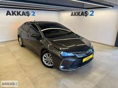 AKKAŞ 2'DEN TOYOTA COROLLA 1.5 DREAM