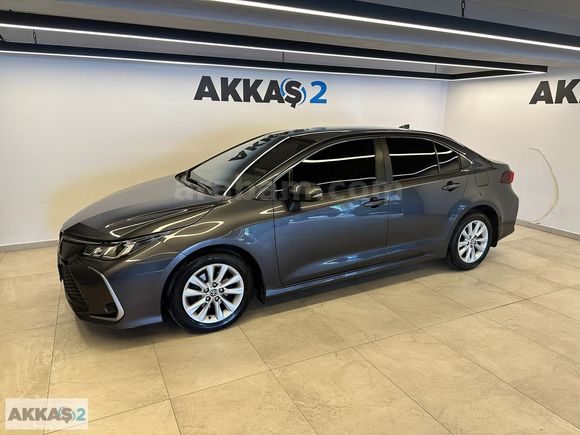 AKKAŞ 2'DEN TOYOTA COROLLA 1.5 DREAM