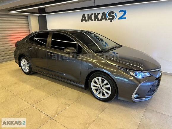 AKKAŞ 2'DEN TOYOTA COROLLA 1.5 DREAM