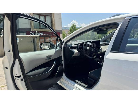 BG OTOMOTİVDEN DÜŞÜK KM COROLLA