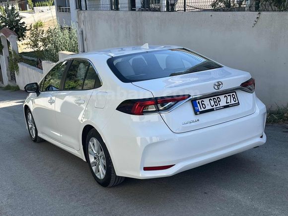 SAHİBİNDEN - 2026 COROLLA 1.5 DREAM - SIFIR KONDİSYONDA!