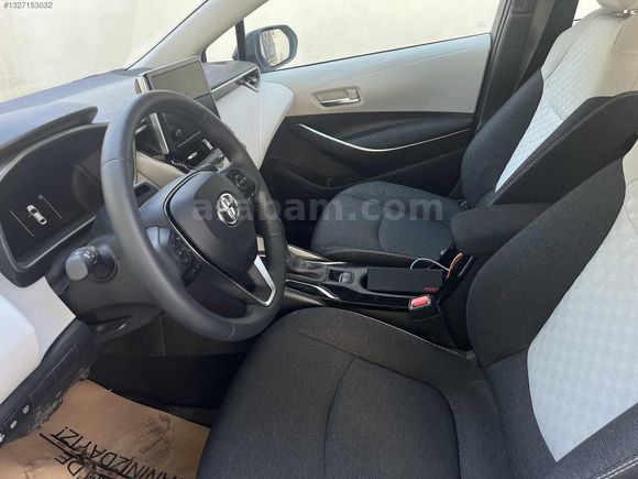 SAHİBİNDEN - 2026 COROLLA 1.5 DREAM - SIFIR KONDİSYONDA!