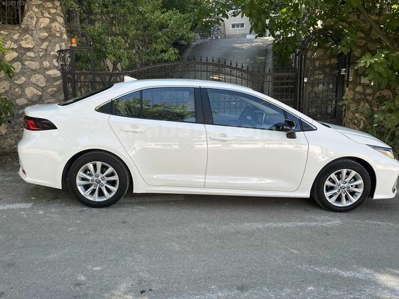 SAHİBİNDEN - 2026 COROLLA 1.5 DREAM - SIFIR KONDİSYONDA!