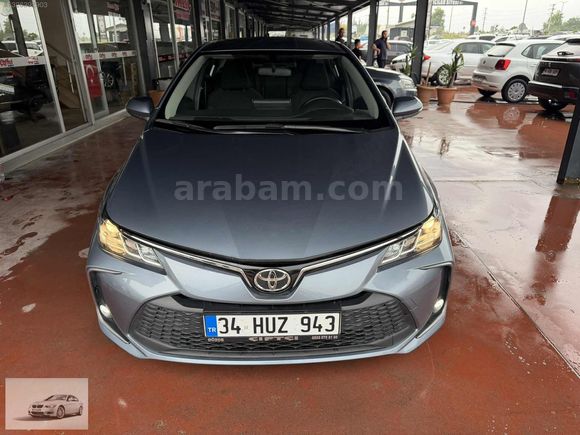 2023 COROLLA 1,5 DREAM MULTIDIRIVE S 125 HP 10 İLERİ 32,000KM
