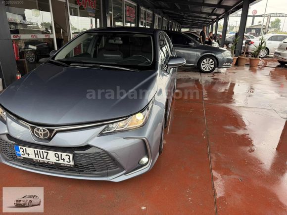 2023 COROLLA 1,5 DREAM MULTIDIRIVE S 125 HP 10 İLERİ 32,000KM