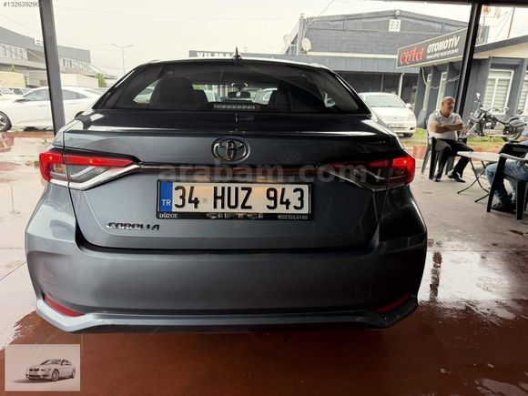 2023 COROLLA 1,5 DREAM MULTIDIRIVE S 125 HP 10 İLERİ 32,000KM