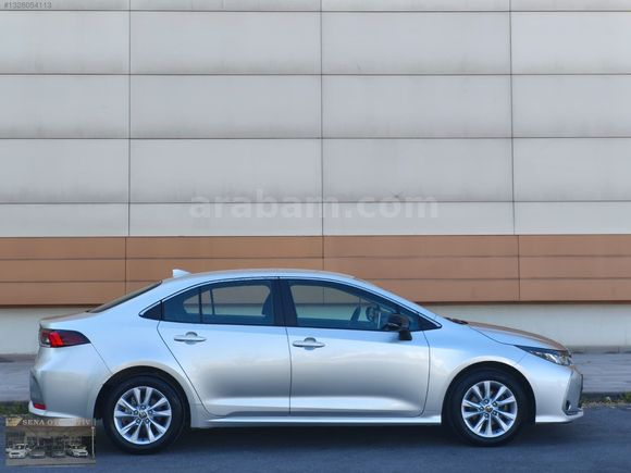25 MOD. TOYOTA COROLLA 1.5 DREAM MULTİDRİVE S 22 BİN DE BOYASIZ