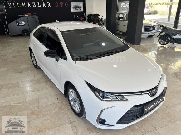 TOYOTA COROLLA 1.5 Dream Multidrive S