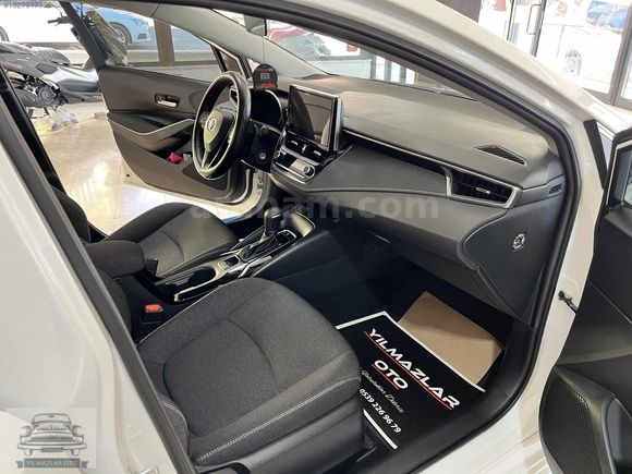 TOYOTA COROLLA 1.5 Dream Multidrive S