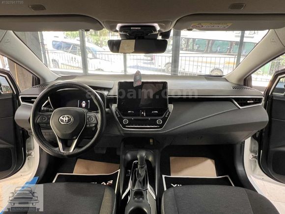 TOYOTA COROLLA 1.5 Dream Multidrive S