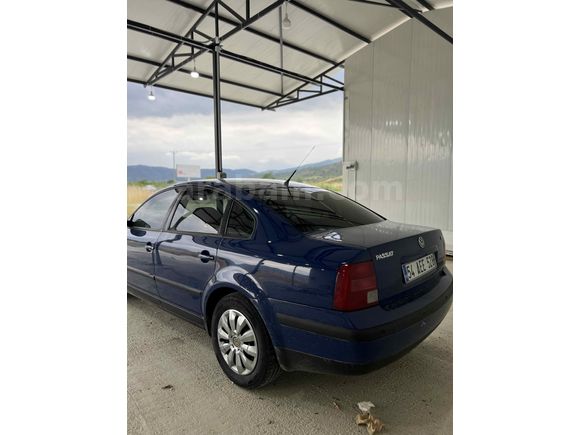 Sahibinden Volkswagen Passat 1.8 BASİC 1999 Model  468.335 km Mavi