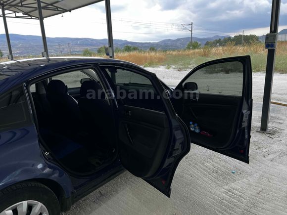 Sahibinden Volkswagen Passat 1.8 BASİC 1999 Model  468.335 km Mavi