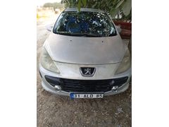 Sahibinden Peugeot 307 1.6 HDi Comfort 2006 Model  283.955 km Gri (titanyum)