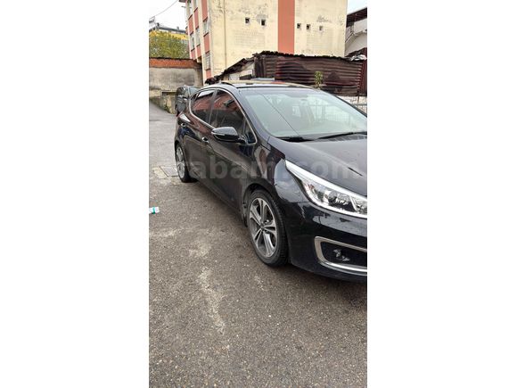 Sahibinden Kia Ceed 1.6 CRDi Concept Plus 2016 Model 