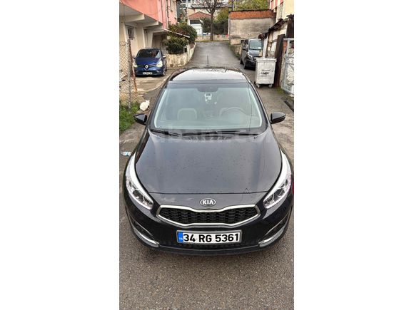 Sahibinden Kia Ceed 1.6 CRDi Concept Plus 2016 Model 